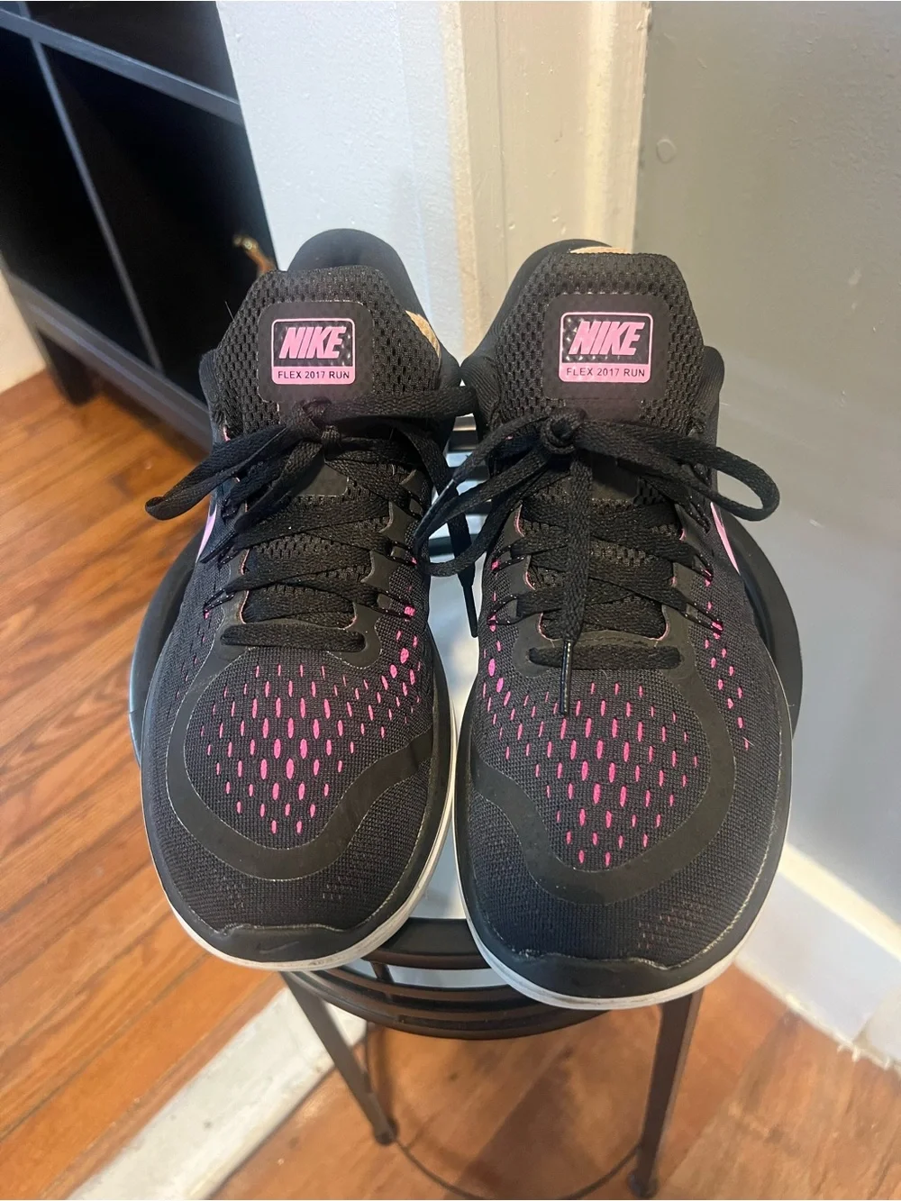 Nike Black and Pink Women's Athletic Running Shoes